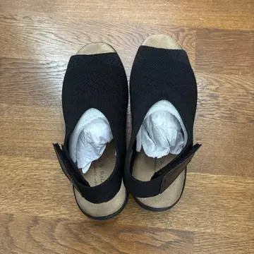 미사용: 에어솔 니트 샌들 S