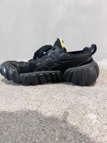 오니츠카타이거 DENTIGRE LS 26.5cm
