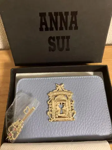 [새상품] [레어] ANNA SUI 세일러문 미니 지갑 색스 블루