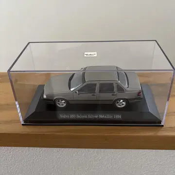 Volvo 850 Saloon Silver Metallic 1994