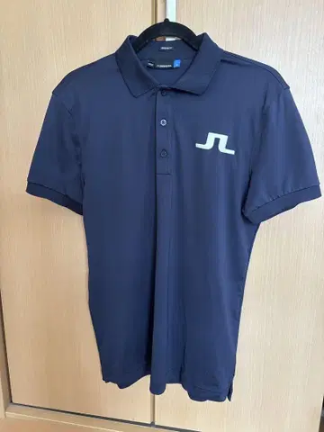 J.Lindeberg 네이비 폴로 셔츠 레귤러 핏