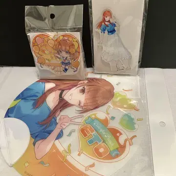컬러풀 피치 에토 카라피치 여름 휴가 아크스타 & 아크키 & 우치와 세트