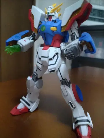 HG 샤이닝 건담 (완제품)