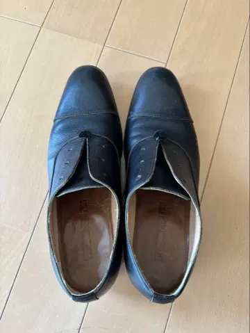 블랙 가죽 드레스 슈즈