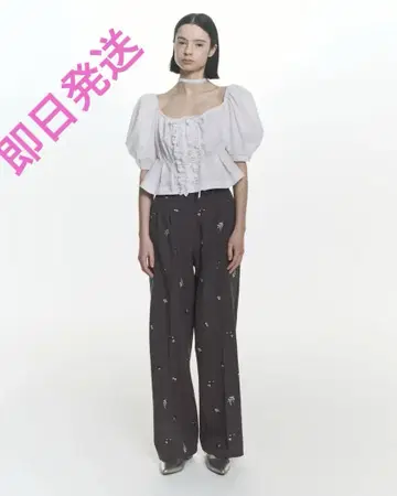 B. 가든 팬츠 그레이 즉시 배송