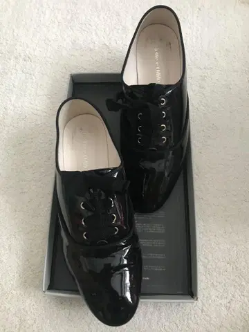 오데트와 오딜 신발 에나멜 슈즈 블랙 검정 23.5cm