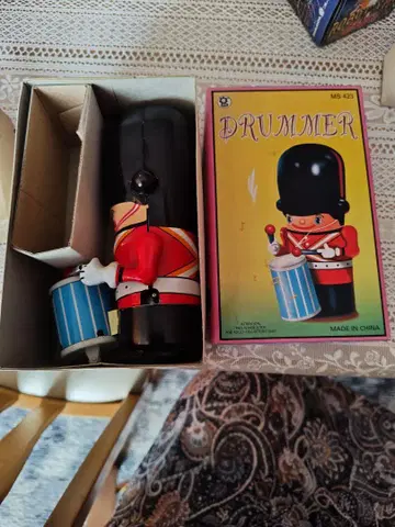 DRUMMER 양철 완구