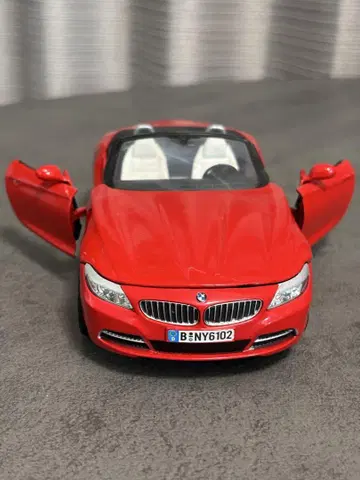 BMW Z4 1/34 레드