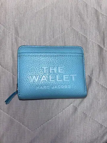 MARC JACOBS THE WALLET 스카이블루 반지갑