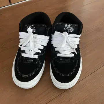 VANS HALF CAB 블랙 스니커즈