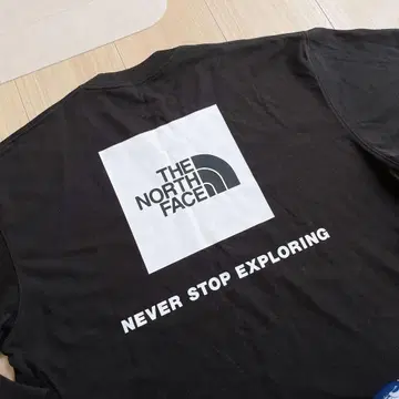 [ 새상품 정품 ] THE NORTH FACE 블랙 롱 슬리브 티셔츠