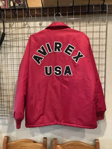 AVIREX USA 레드 재킷 미사용품