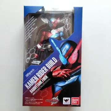 반다이 S.H.Figuarts 가면라이더 빌드 래빗 탱크 폼