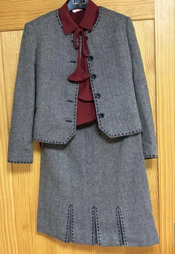 그레이 트위드 스커트 셋업