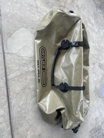 ORTLIEB RACK PACK 89 드라이 백 올리브 그린
