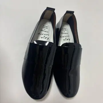 [Lee 한정판] 럼블 댄스 Emi 레더 슬립온 에나멜 24cm