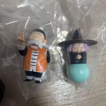 드래곤볼 제일복권 손오반 점술 할머니 피규어 손오공 소년기