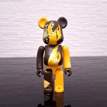 베어브릭 BE@RBRICK WESC
