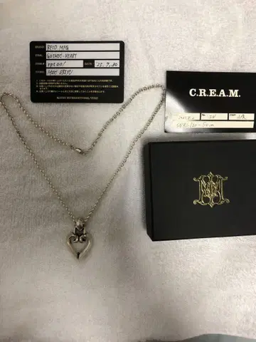 라르크 yukihiro 씨 착용 REID MFG