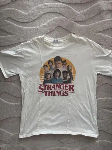 StrangerThings T셔츠 프리 사이즈