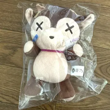 가수 카노 생일 기념 상품 인형