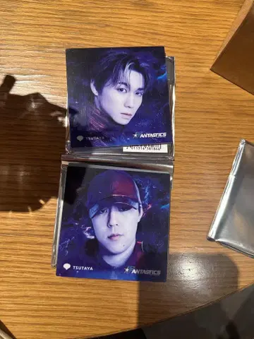 FANTASTICS 콜라보 카페 아크릴 코스터