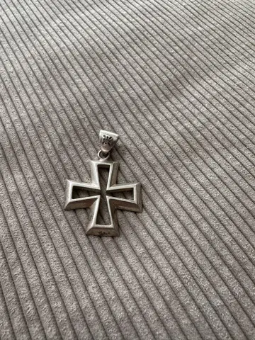 실버 925 크로스형 펜던트 약 3.5cm x 4.5cm
