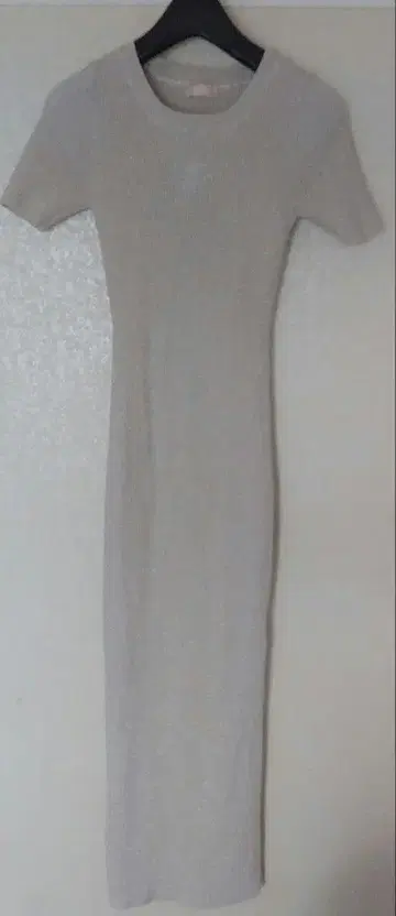 RESXXXY 자수 라메 니트 원피스 롱