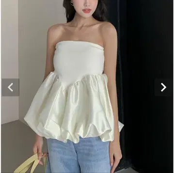 lilirena 페플럼 볼륨 베어톱 화이트