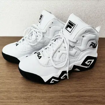 FILA 화이트 하이컷 스니커즈