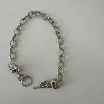 스컬 디자인 실버 체인 브레이슬릿