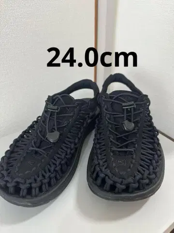 [새상품급] keen 유니크 샌들 24cm