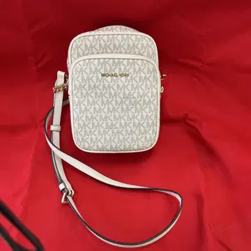 MICHAEL KORS MK 로고 숄더백
