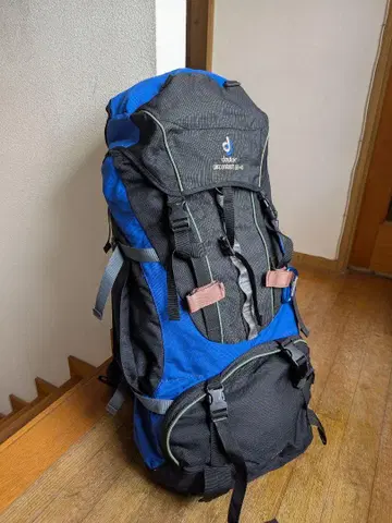 한 번 사용 deuter 도이타 에어컨택트 55+10