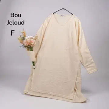 Bou Jeloud 니트 튜닉 F 사이즈 베이지 계열 장소매 편안한 핏