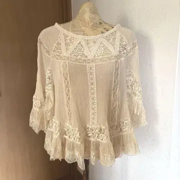 그란지 숲 소녀 레이스 폰초 스타일 톱 38