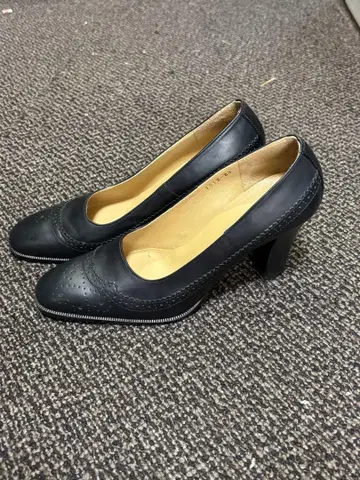[컨디션 최상] REGAL 펌프스 블랙 천연 가죽 23cm 힐 6cm