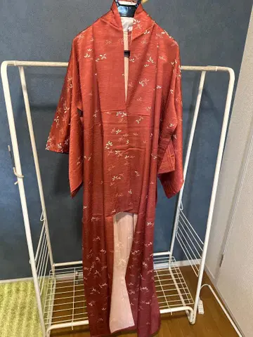 컨디션 최상 호몬기 기모노 기장152cm 화장64cm 빨간색 소재
