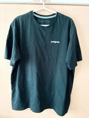 patagonia Responsibili Tee L 블랙
