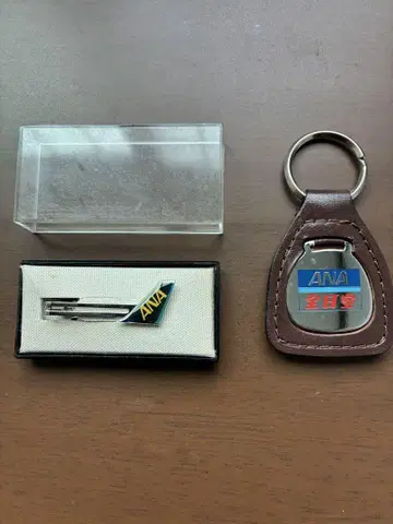넥타이핀과 키링