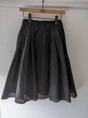 FOXEY 블랙 플레어 스커트 38
