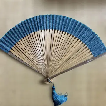 미키모토 파란 줄무늬 부채 (타셀 장식)