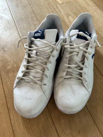 Puma 화이트 스니커즈 26cm