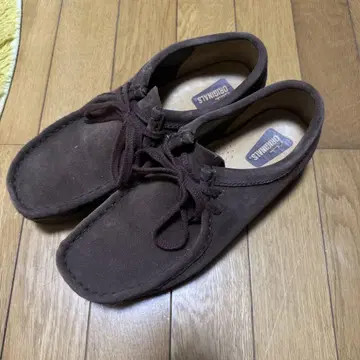 Clarks ORIGINALS 왈라비
