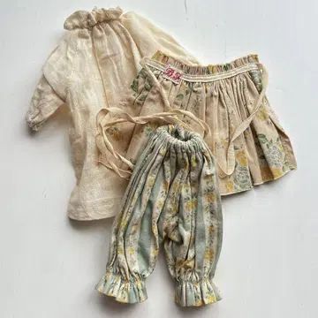 네오 브라이스 아웃핏