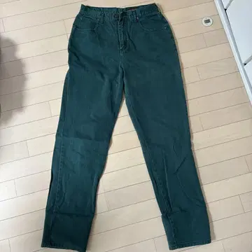 Eddie Bauer 다크 그린 데님 팬츠