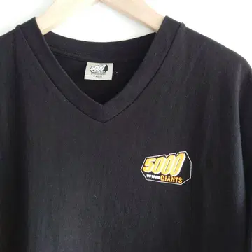 5000승 기념 티셔츠 - 5000승을 달성한 거인들