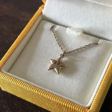 슈퍼 닌텐도 월드 스타 목걸이