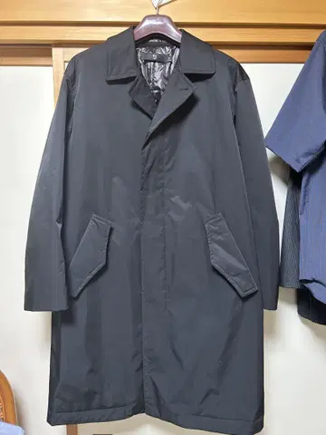 UNIQLO+J 패딩 오버사이즈 스텐카라 코트 블랙 M 사이즈