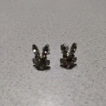 토끼 모양 크리스탈 귀걸이
